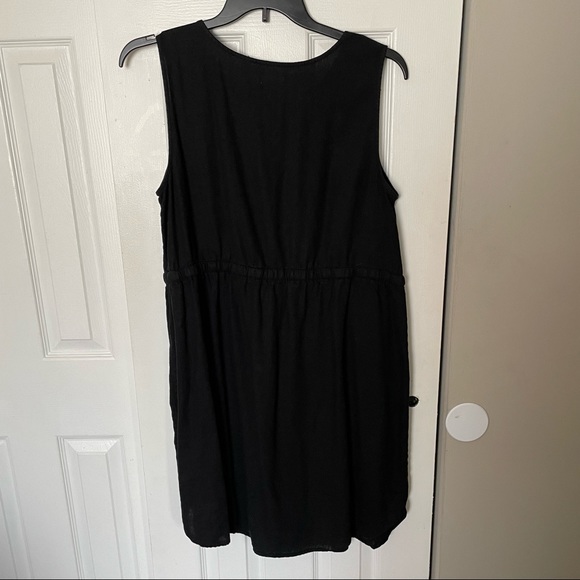 Old navy spring/summer dress - Picture 3 of 3